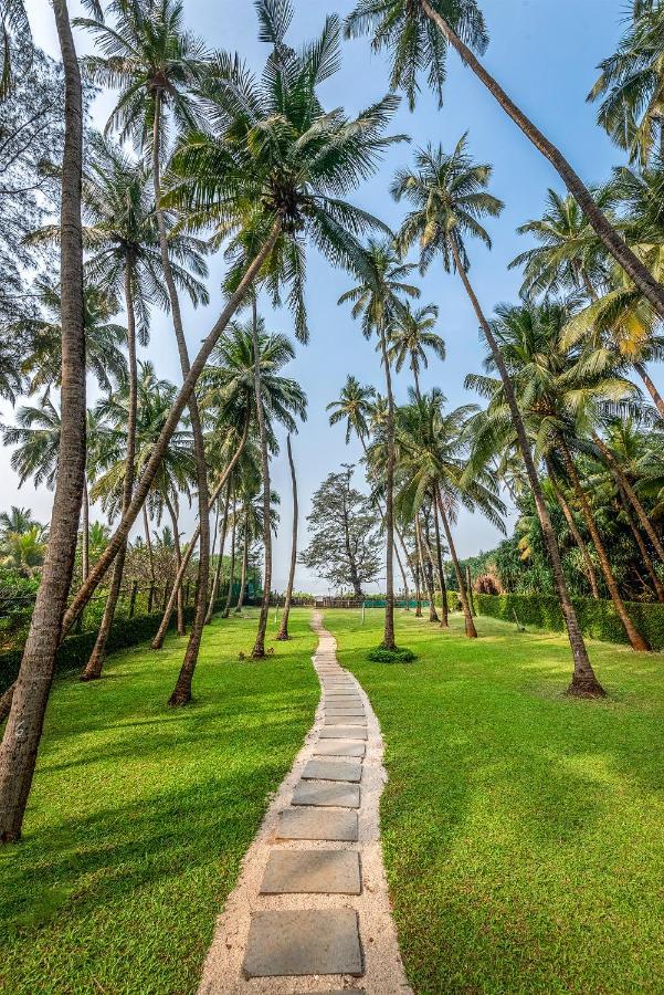 Saffronstays Thalassea, Alibaug - Picturesque Sea-Facing Villa With Colonial Decor آليباغ المظهر الخارجي الصورة