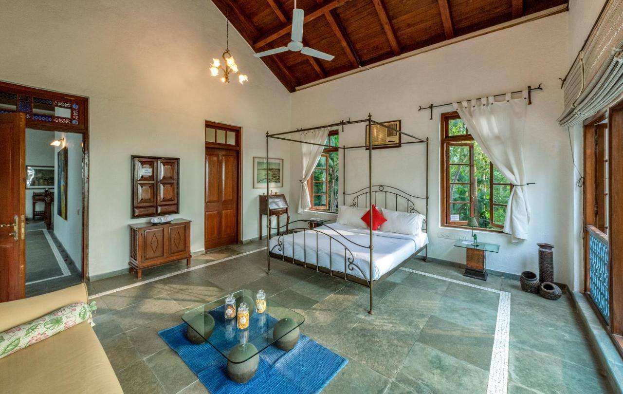 Saffronstays Thalassea, Alibaug - Picturesque Sea-Facing Villa With Colonial Decor آليباغ المظهر الخارجي الصورة