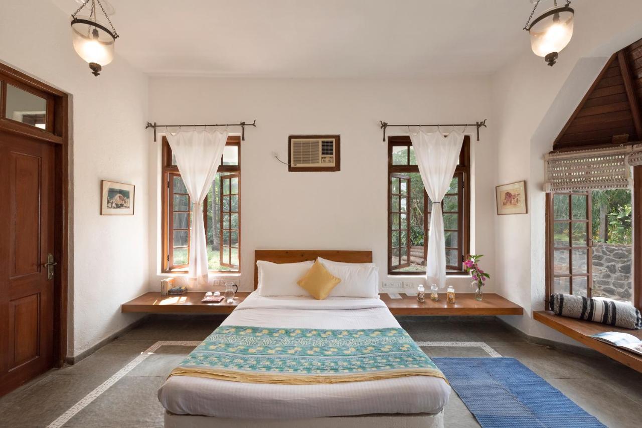 Saffronstays Thalassea, Alibaug - Picturesque Sea-Facing Villa With Colonial Decor آليباغ المظهر الخارجي الصورة