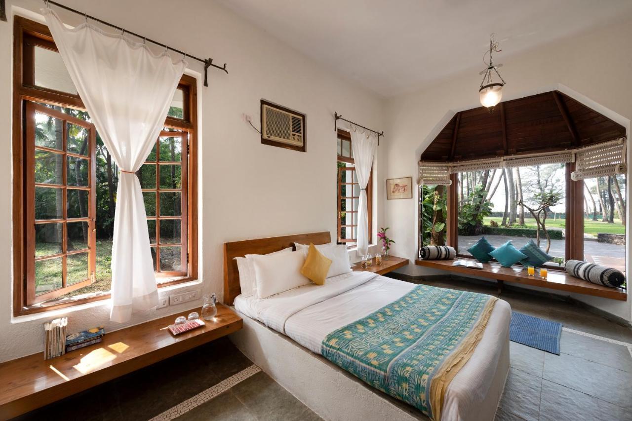 Saffronstays Thalassea, Alibaug - Picturesque Sea-Facing Villa With Colonial Decor آليباغ المظهر الخارجي الصورة